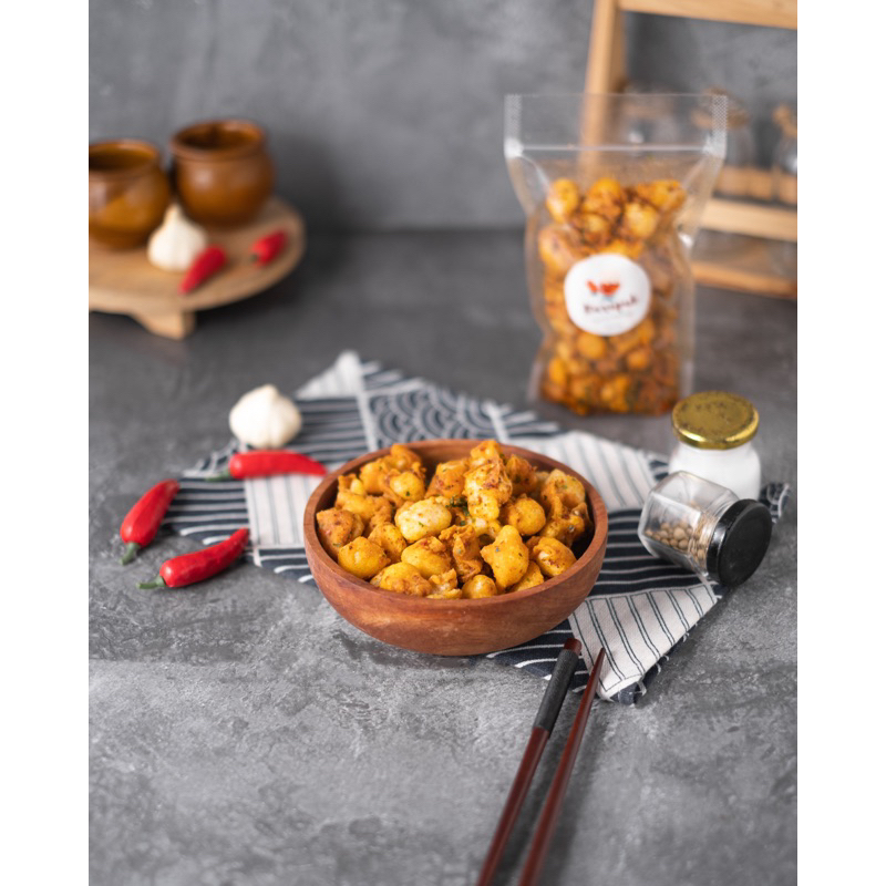 

Siomay Kering Pedas Daun Jeruk 1kg