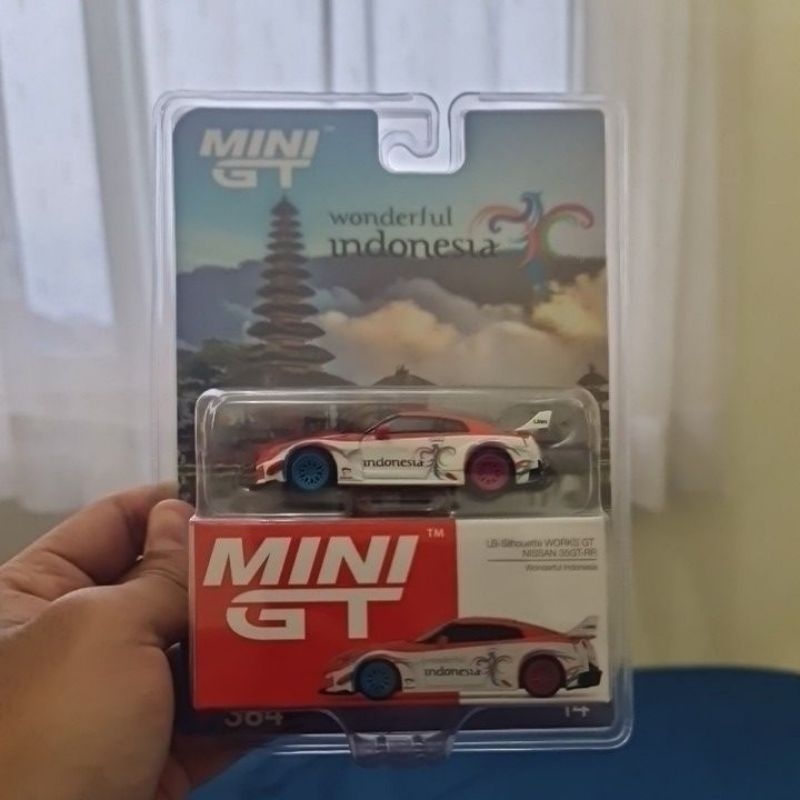Mini GT Nissan GTR Wonderfull Indonesia