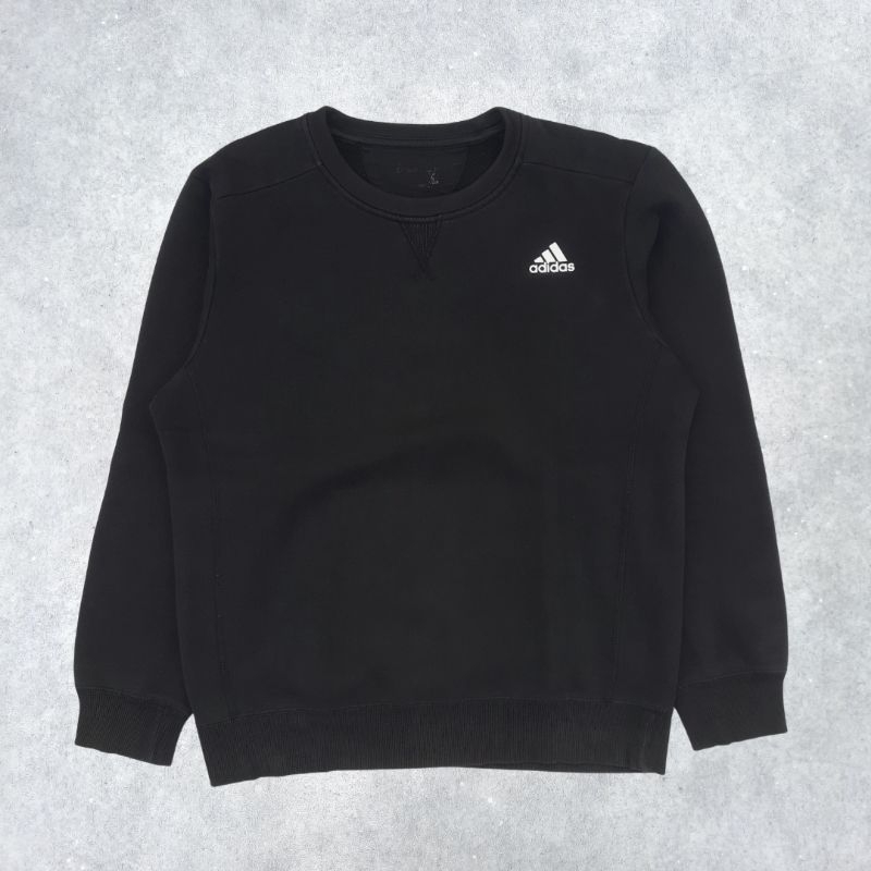 Crewneck Adidas Made In Cambodia