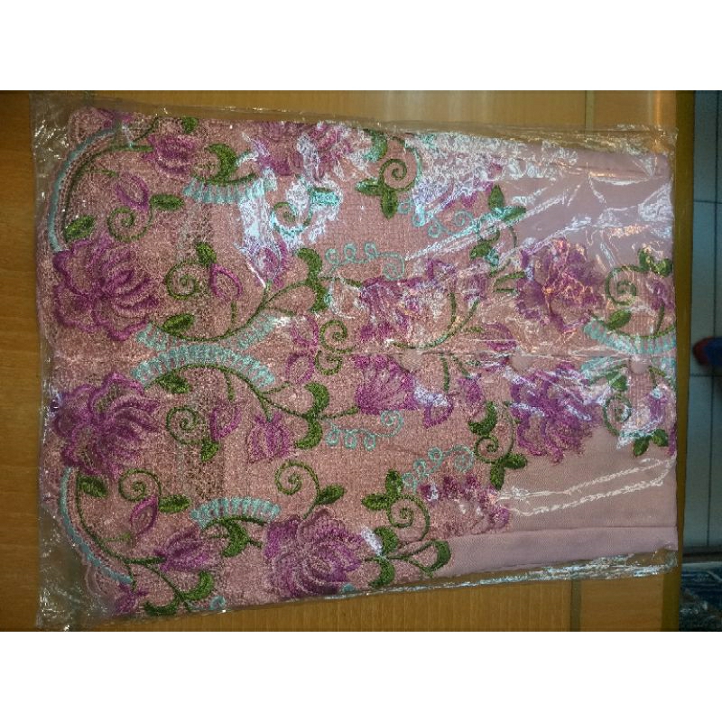 Kebaya encim exclusive / kebaya encim modern