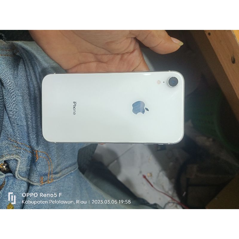 lcd iPhone xr ORI bonus unit dan mesin iPhone xr lock icloud