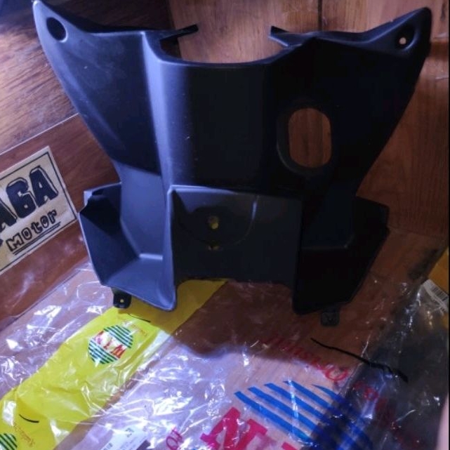 Sayap Tengah Cover Kunci Kontak Beat FI Tahun 2013-2015 Kualitas Original