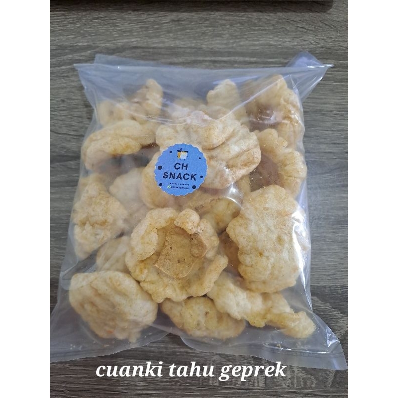 

CUANKI GEPREK ISI 20 PCS ( TOPPING BASO ACI, SEBLAK, CUANKI DLL )