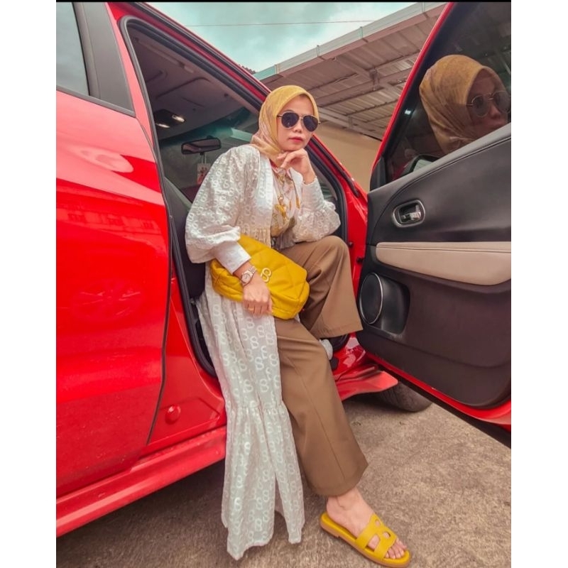 preloved brand benang jarum amina dress outer