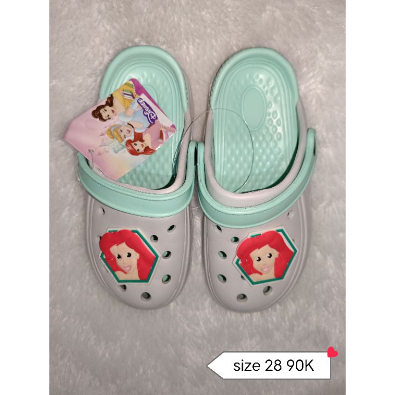 Sepatu Sendal Disney karet