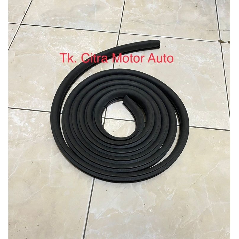 Karet pintu body mobil avanza xenia rush terios sigra agya calya ( BAGIAN Depan,Belakang Dan Tengah)