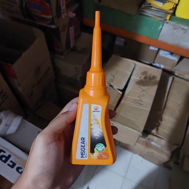 Oli Gardan Oli Gear Repsol. Repsol Oli Gardan Matic 120mL.