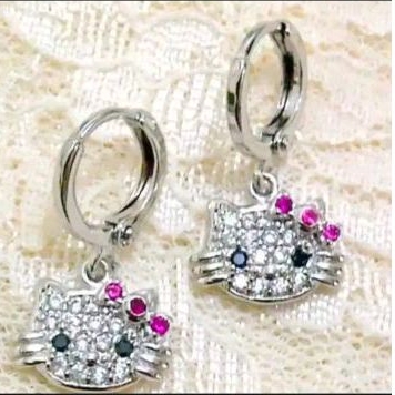 kekian anting wanita titanium motip helokitr silver lapis emas 18k anti karat