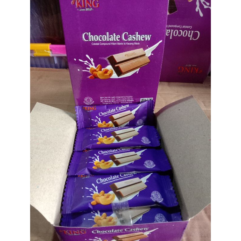 

coklat cashew box kecil