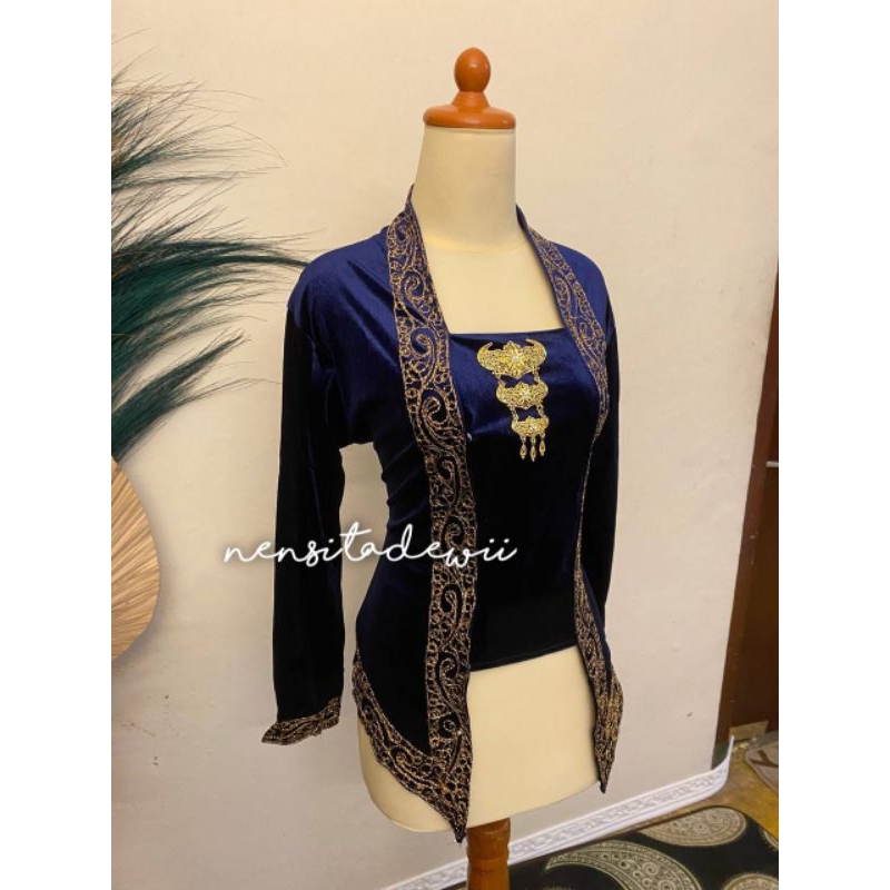 Kebaya Bordir, Model Kutubaru - Warna Navy