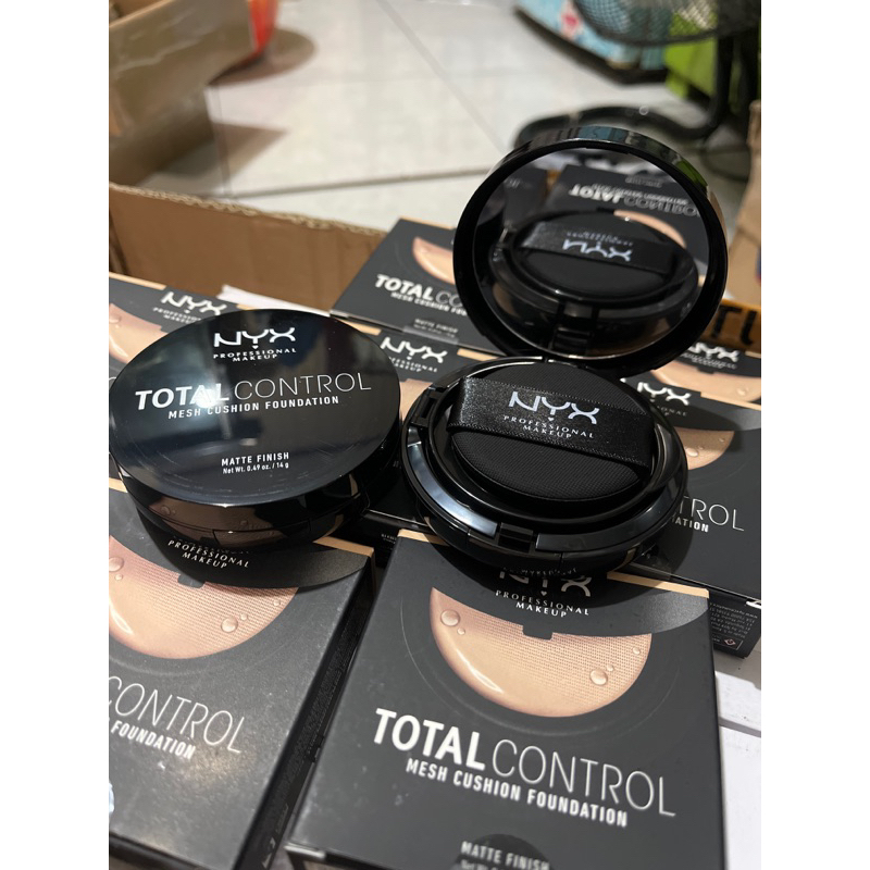 NYX Professional MakeUp Total control Mesh Cushion Foundation Make Up - 06 True Beige