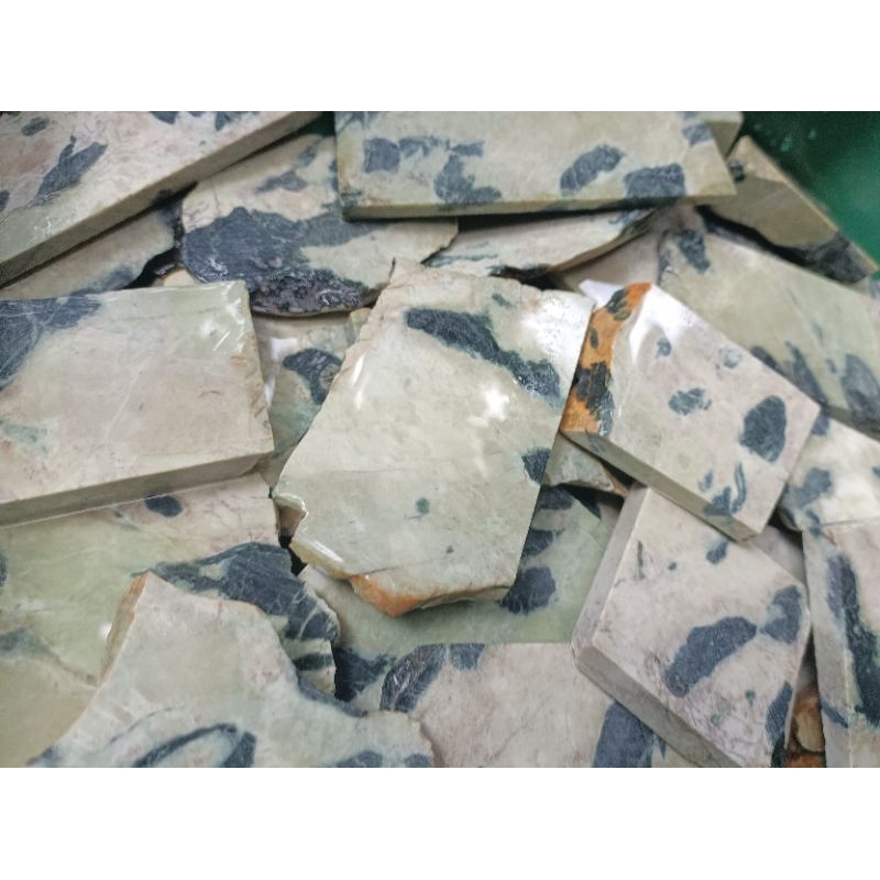 BAHAN NATURAL GIOK JAWA KEBUMEN CORAK HITAM / BATU AKIK GAMBAR MOTIF