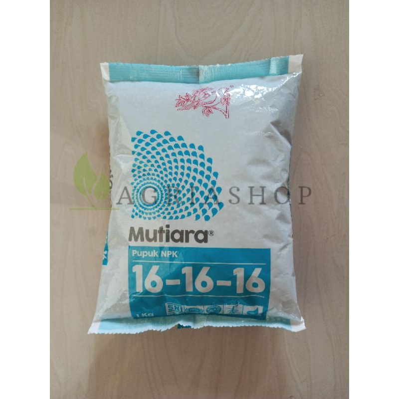 NPK Mutiara 161616 (1kg)