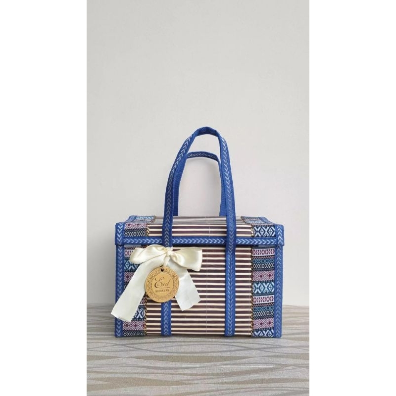 

Cairo Bamboo Bag / Tas Kotak Packaging Goni Lebaran Idul Fitri 2023