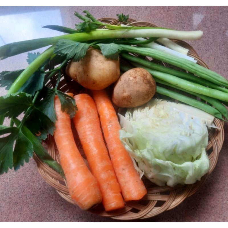 

Sayur Sop Paket Komplit Segar