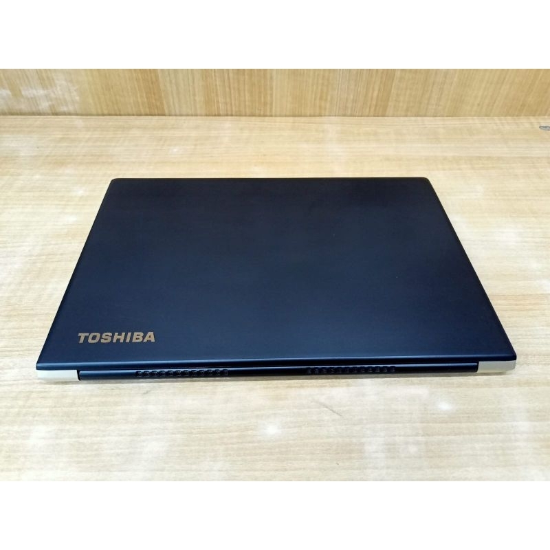 Laptop Toshiba Tecra X40-D Core i5 Slim dan Ringan