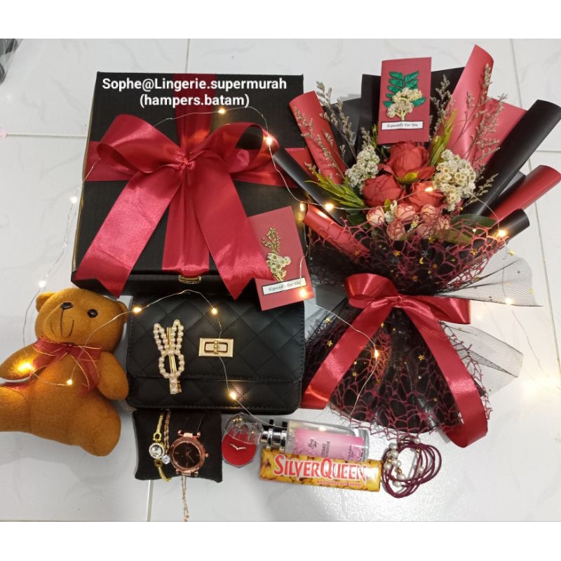 

KADO VALENTINE / HAMPERS / KADO ANNIVERSARY / KADO MURAH / KADO BATAM / KADO BATAM / GIFT CEWE / BUKET BUNGA / BONEKA