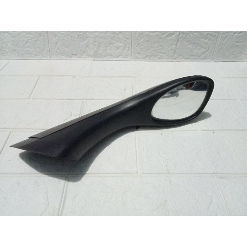 spion tanduk rush/Terios tahun 2008-2014