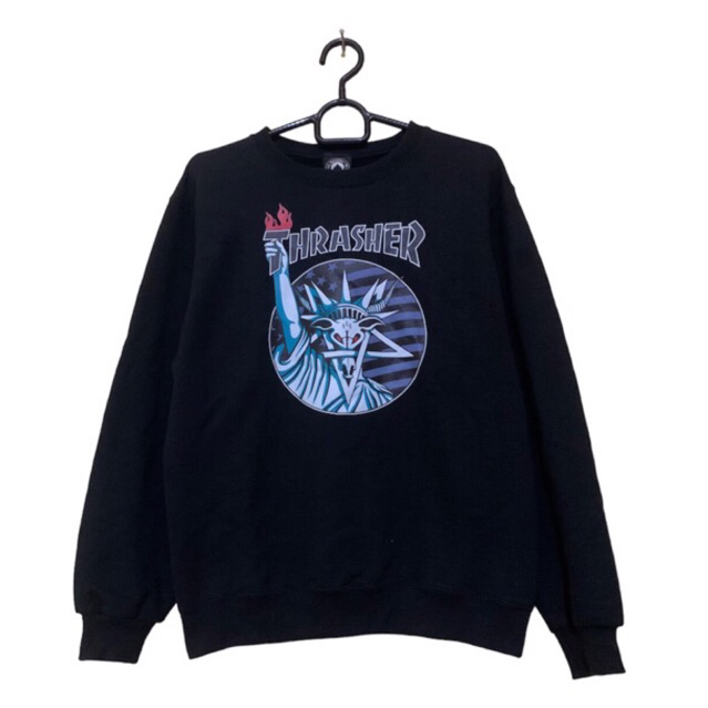 Crewneck Thrasher second