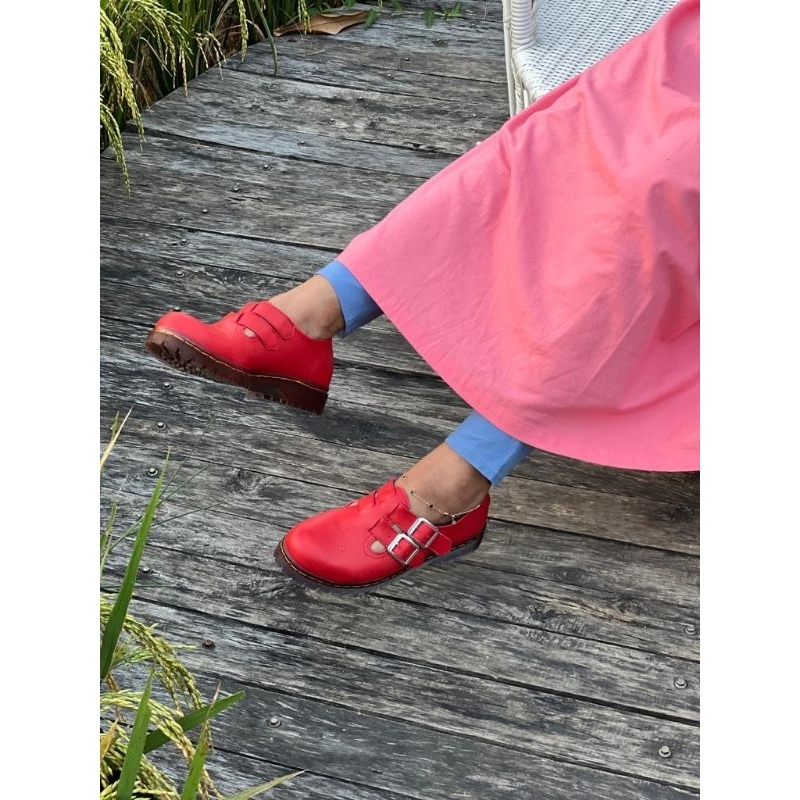 MORNINGBELL - SEPATU WANITA KASUAL DOCMART GESPER