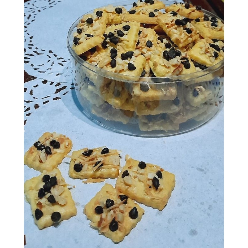 

KUE KERING MARTABAK COOKIES / KUKER HARI RAYA / CEMILAN KELUARGA / 500 GRAM