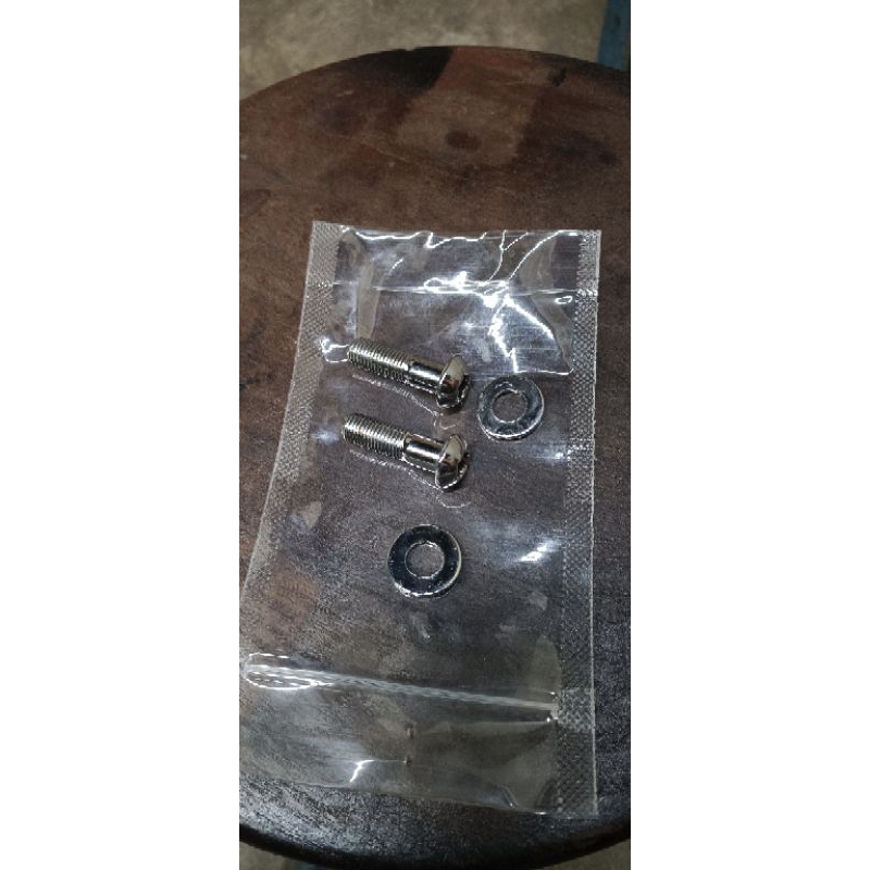 baut kaliper rem depan