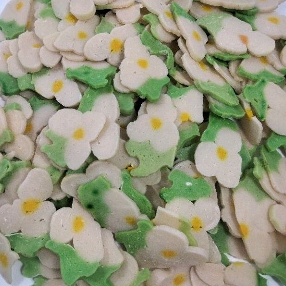 

KRUPUK MELATIK MENTAH KRUPUK MELATI IKAN KAKAP ASLI