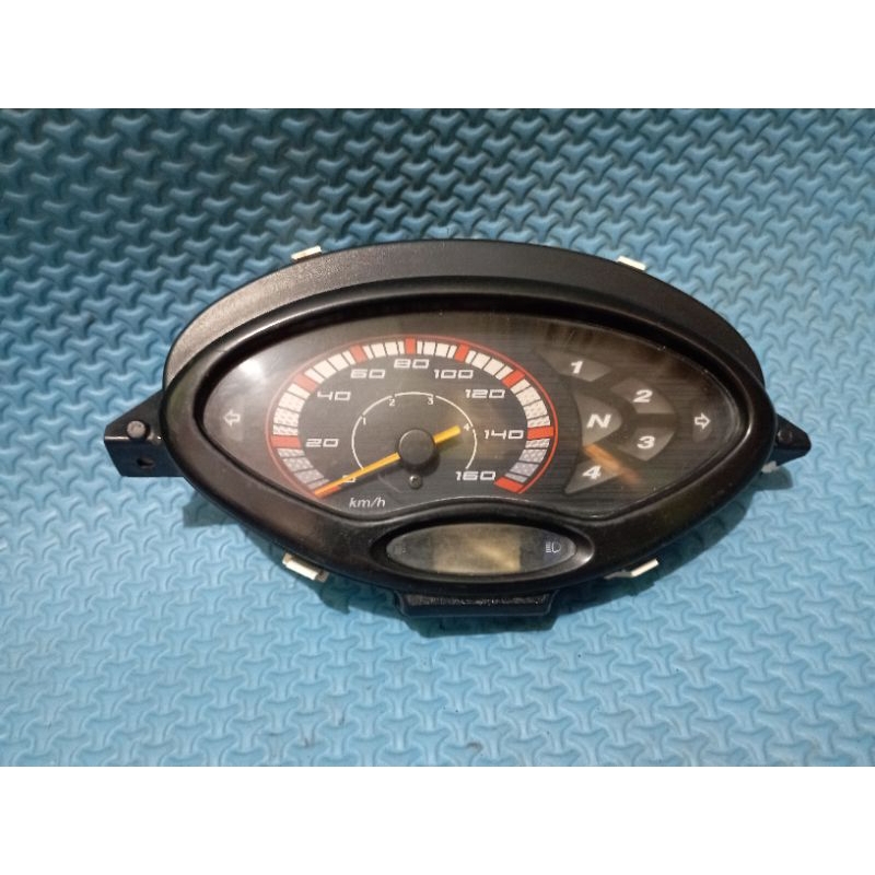 SPEEDOMETER HONDA KARISMA X