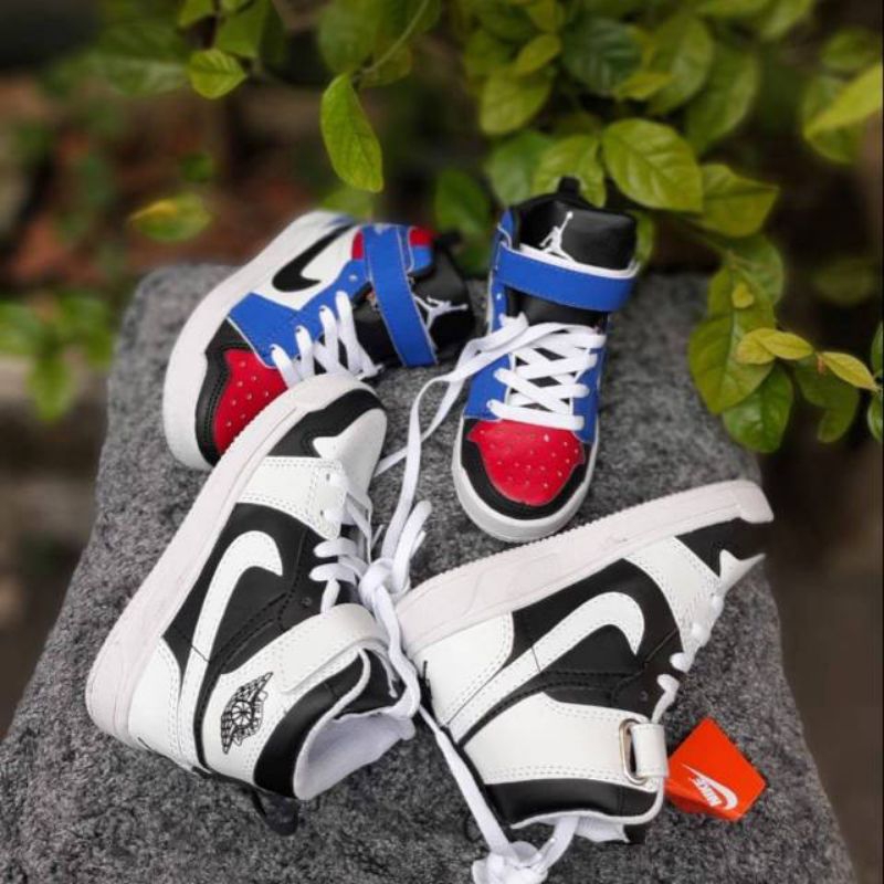 NIKE AIR JORDAN HIGHT KIDS