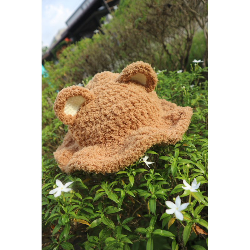 topi rajut beruang / crochet bucket hats / fluffy bear bucket hat