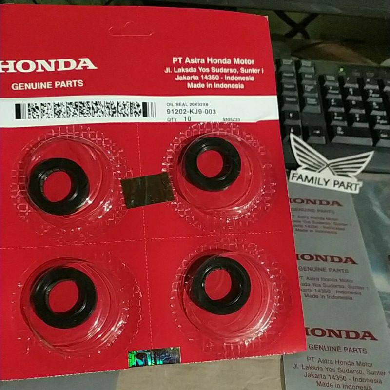 Oil Seal 20X32X6 Seal As Pully Beat Scoopy Spacy Vario 110 91202-KJ9-003 91202KJ9003