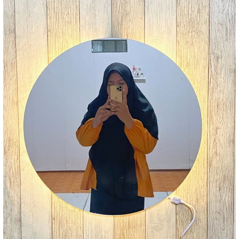 Cermin Bulat Estetik , Cermin Lampu Estetik , Cermin Bulat Lampu Estetik