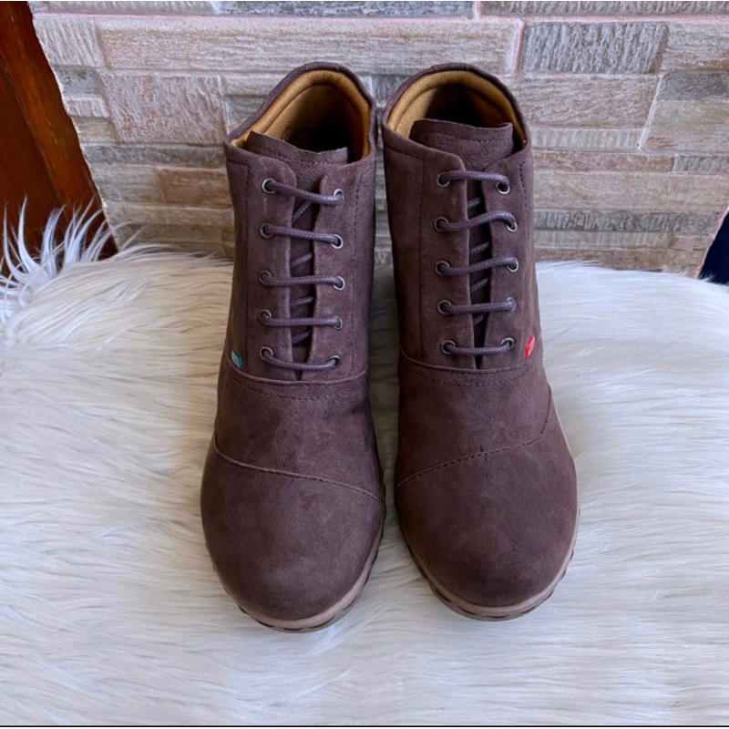 PSPGN.CO | BRAND KICKERS WOMEN SEPATU WANITA KULIT BOOT FASHION WEDGES TALI IN KASUAL SUPER SALE