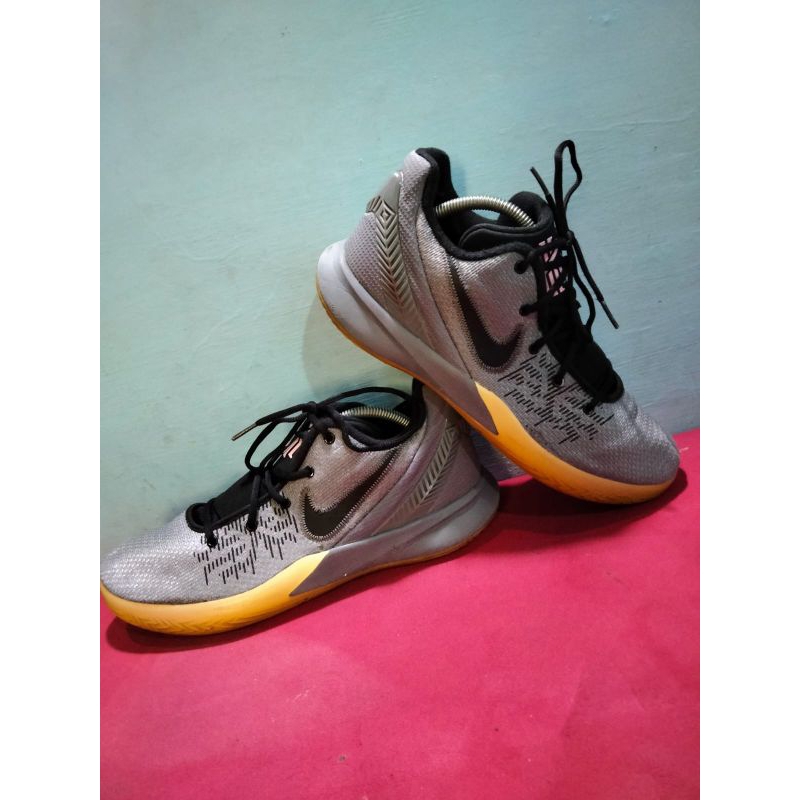 nike kairy size 44 second ori siap tempur
