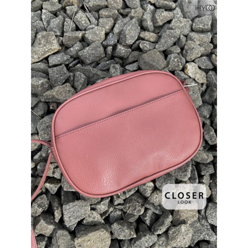 HYOO Lula Bag Tas Slempang Wanita Oval Anti Air