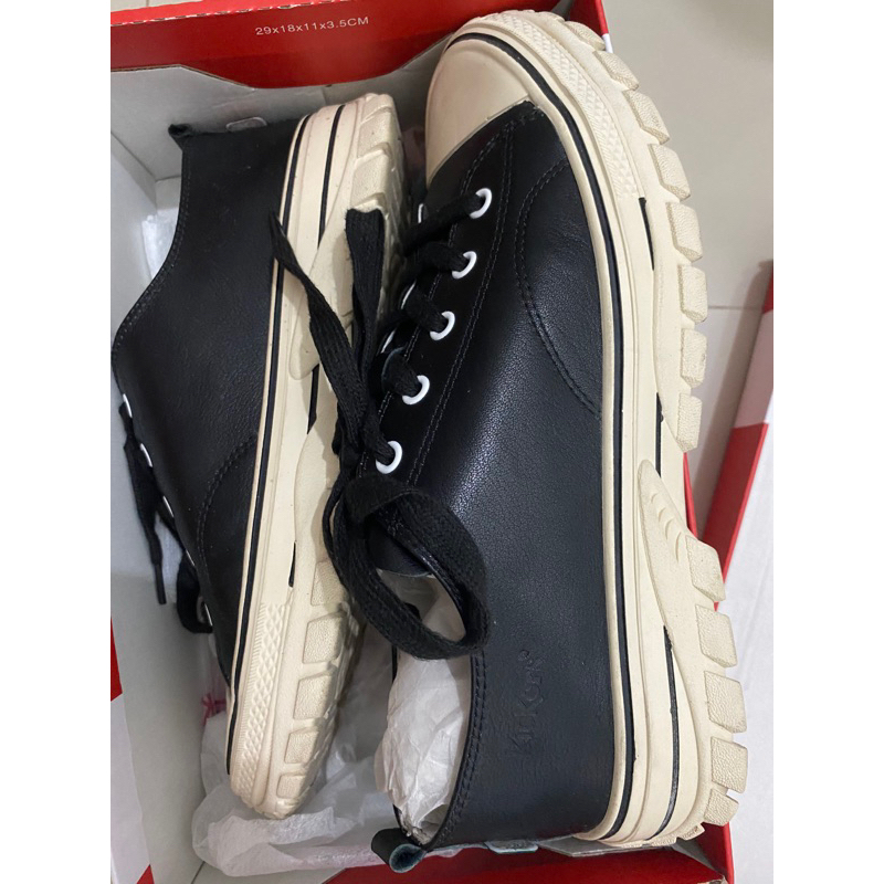 Kickers Ladies Shoes3562B