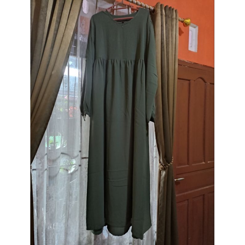 preloved Ditsy  lilura  mazen deep lichen size L bukan aljenna