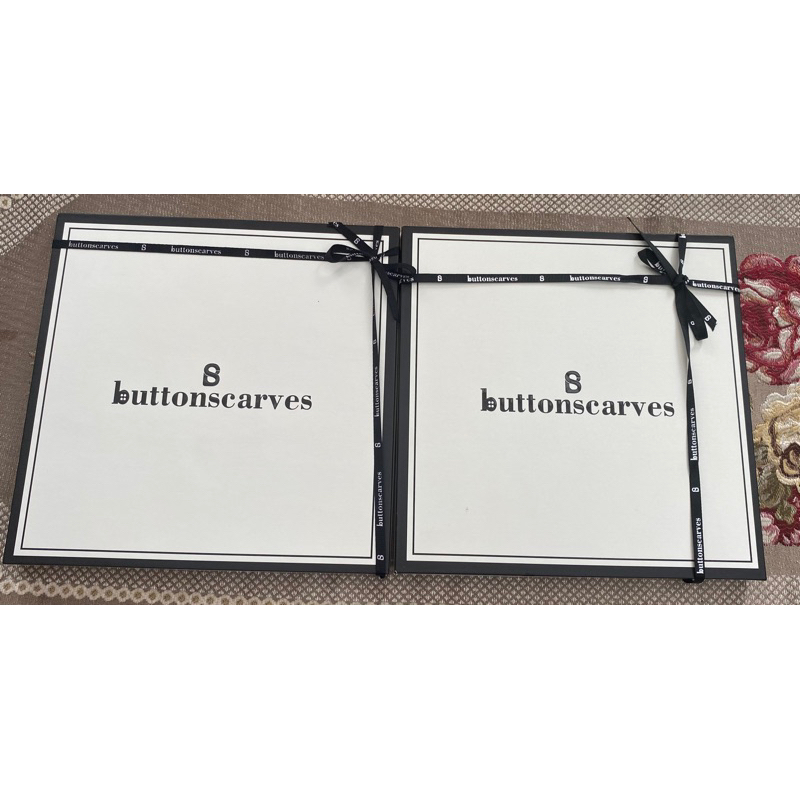 Basic Voal by Buttonscarves (Blooming Dahlia)