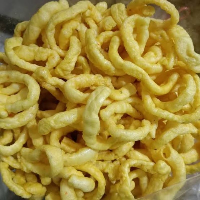 dijual per 1 bungkus klanting kuning bonorowo/lanting singkong kuning