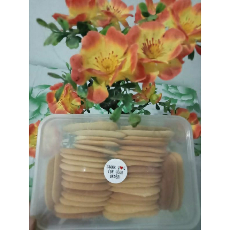 

KUE KERING LIDAH KUCING KEMASAN BOX