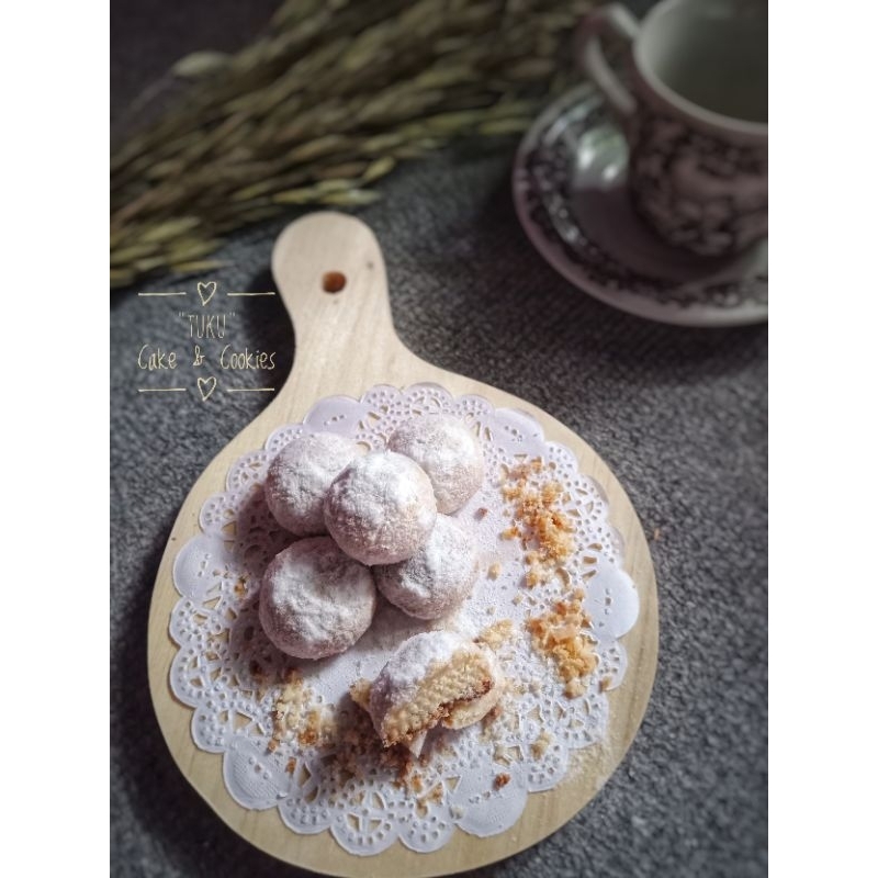 

kue putri salju original / cookies putri salju manis lembut dan lumer ekonomis