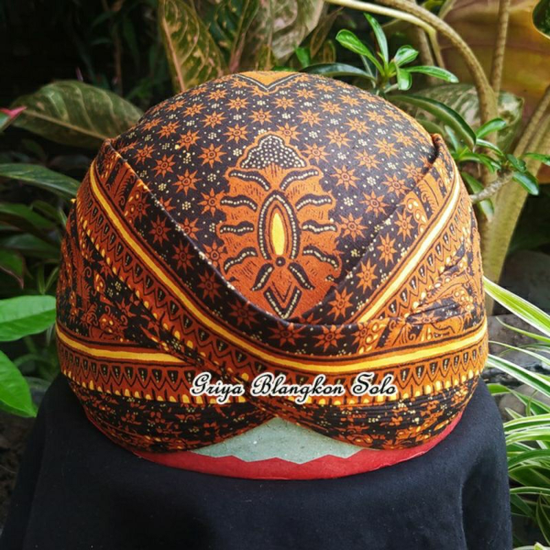Blangkon Solo Motif Batik Truntum Bisa Dicuci