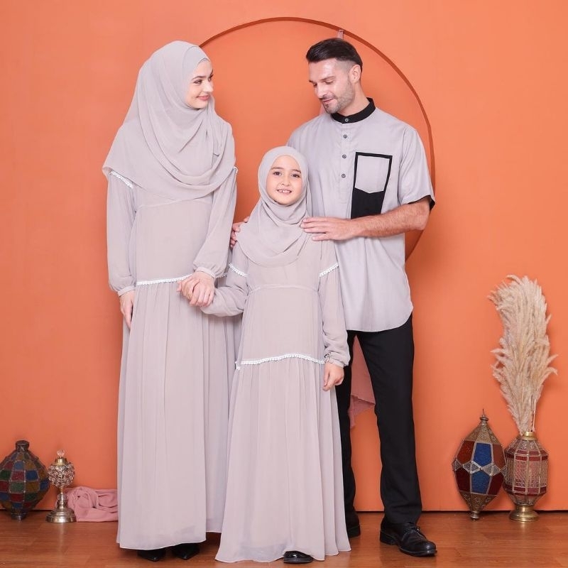 RAYA FAMILY GREY CREAM // OUTFIT KELUARGA BY ASHRIE HIJAB