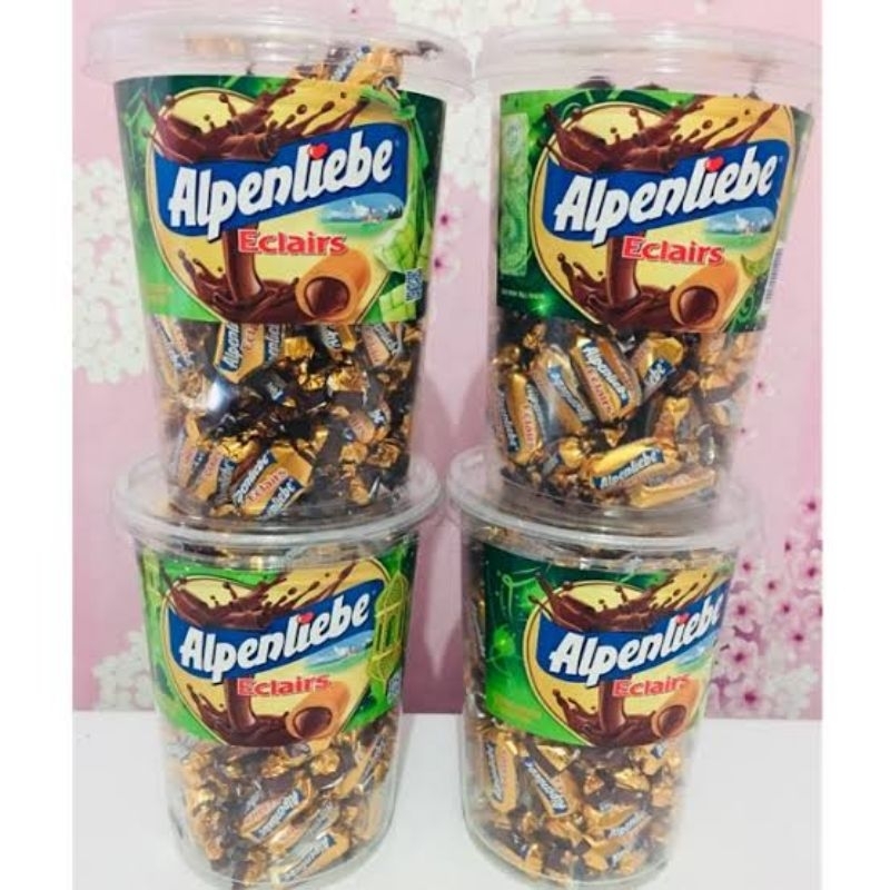 

Alpenliebe Eclairs Jar