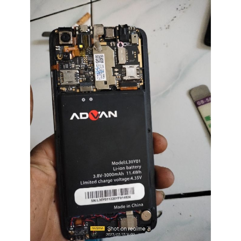 Advan G5 Elite minus