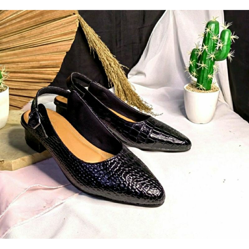 Sepatu Sendal Heels 3cm BIG SIZE 40-45 / Pantofel Slingback Kulit Hitam Wanita OXPORD Kulit Black PNS