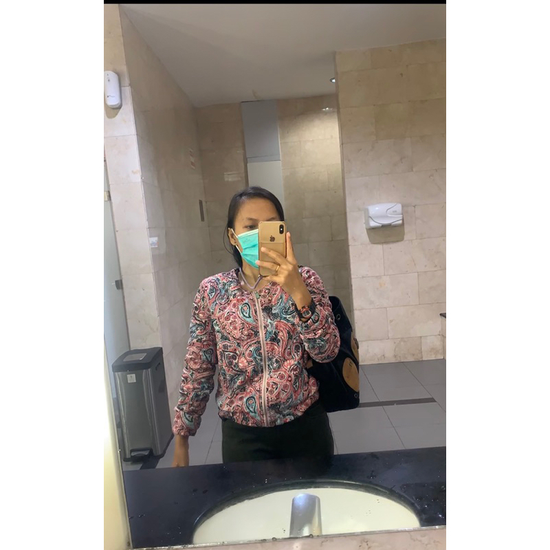 Preloved jacket Bershka/cropped jacket Bershka