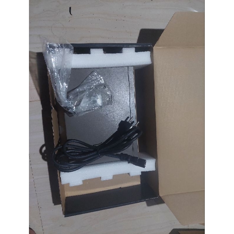 Tenda TEG1016D 16-port 1000 switch hub Gigabit modif DC 12V semua port Normal