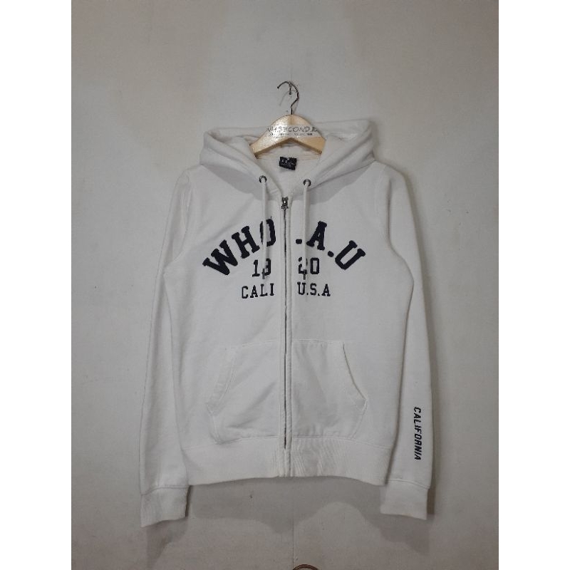HOODIE ZIP WHO.A.U CALIFORNIA PUTIH