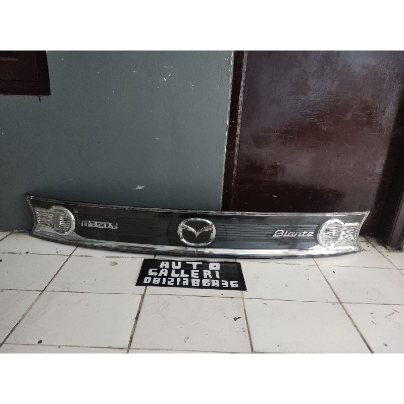 Reflektor bagasi lampu mazda biante